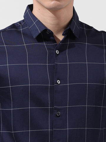 Men's Navy Blue Slim Fit Checked Casual Shirt