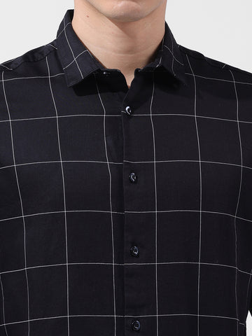 Men's Black Slim Fit Checked Casual Shirt