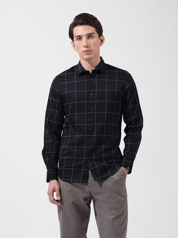 Men's Black Slim Fit Checked Casual Shirt