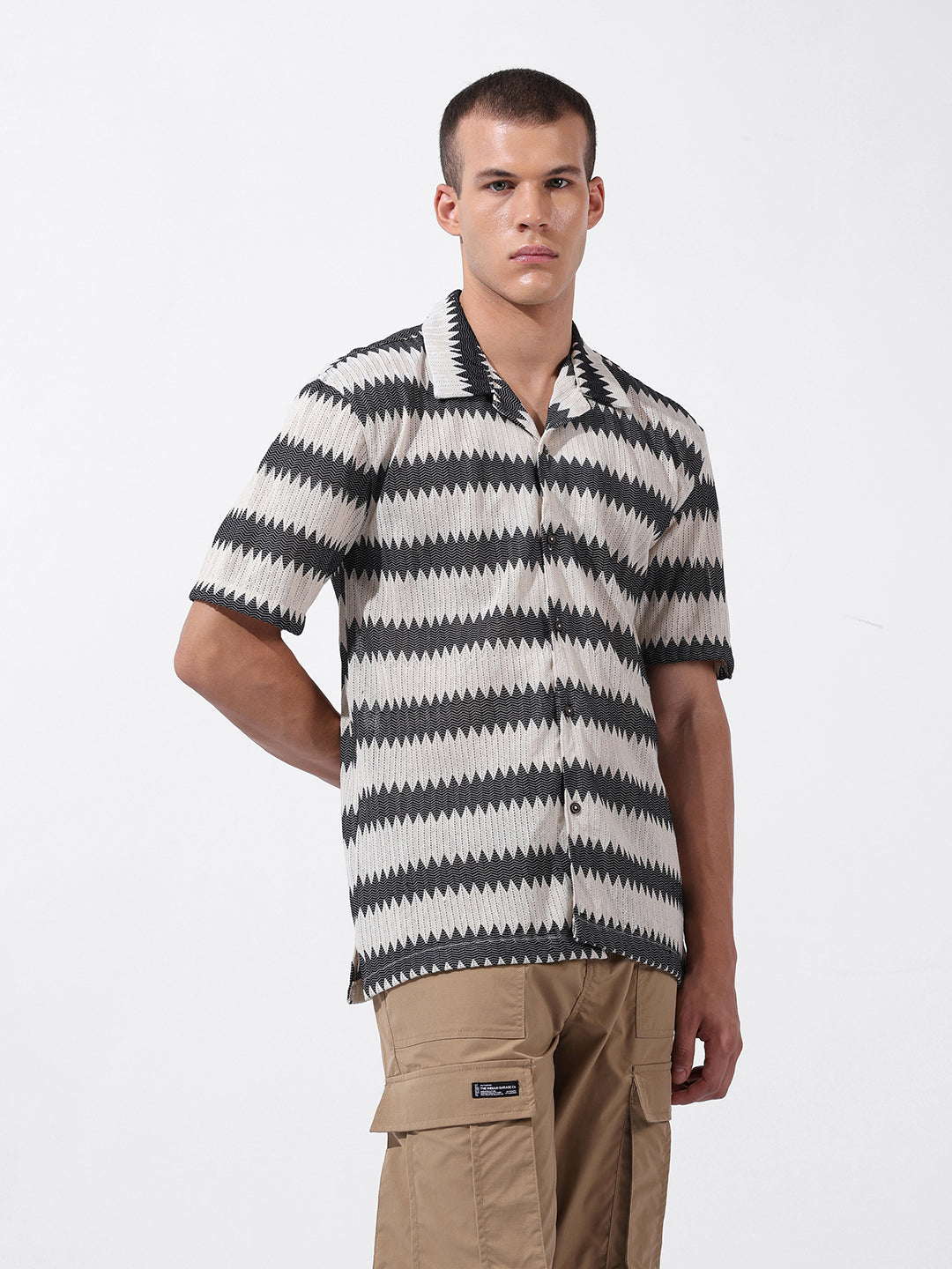 Men's Beige Relaxed Fit Textured Textured Shirt