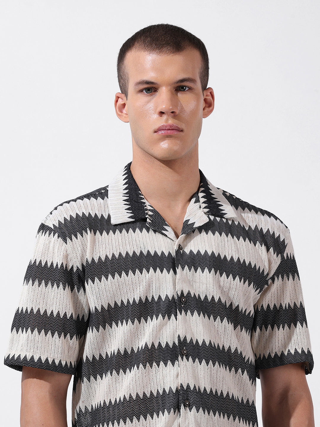 Men's Beige Relaxed Fit Textured Textured Shirt