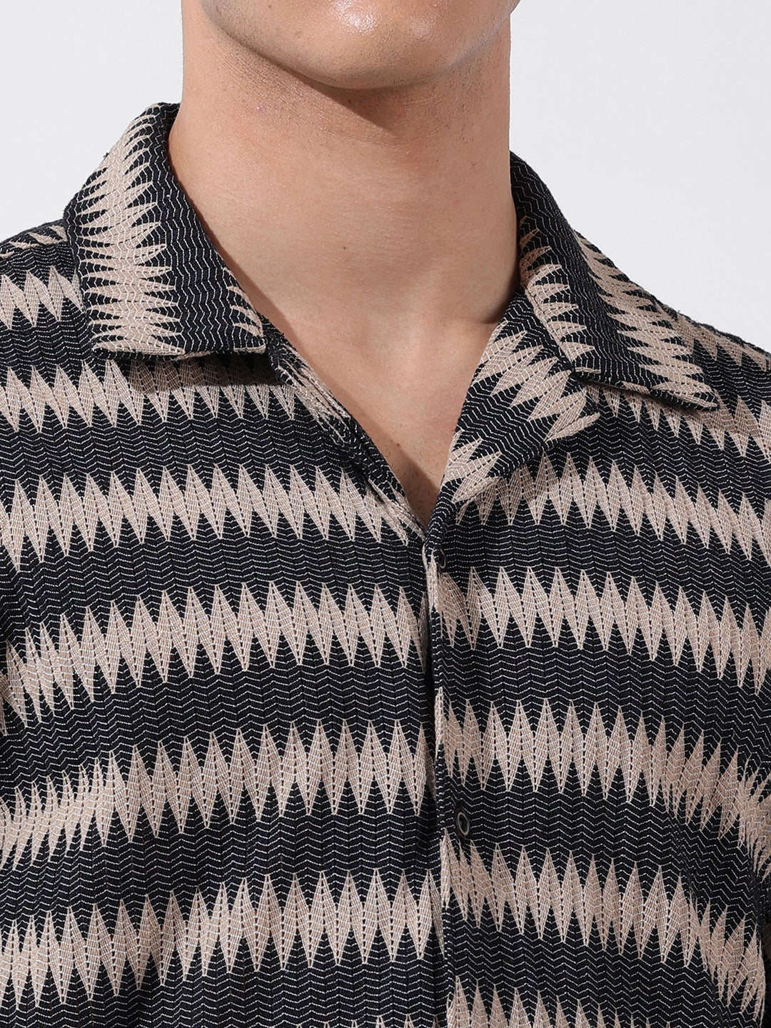 Men's Beige Relaxed Fit Textured Textured Shirt