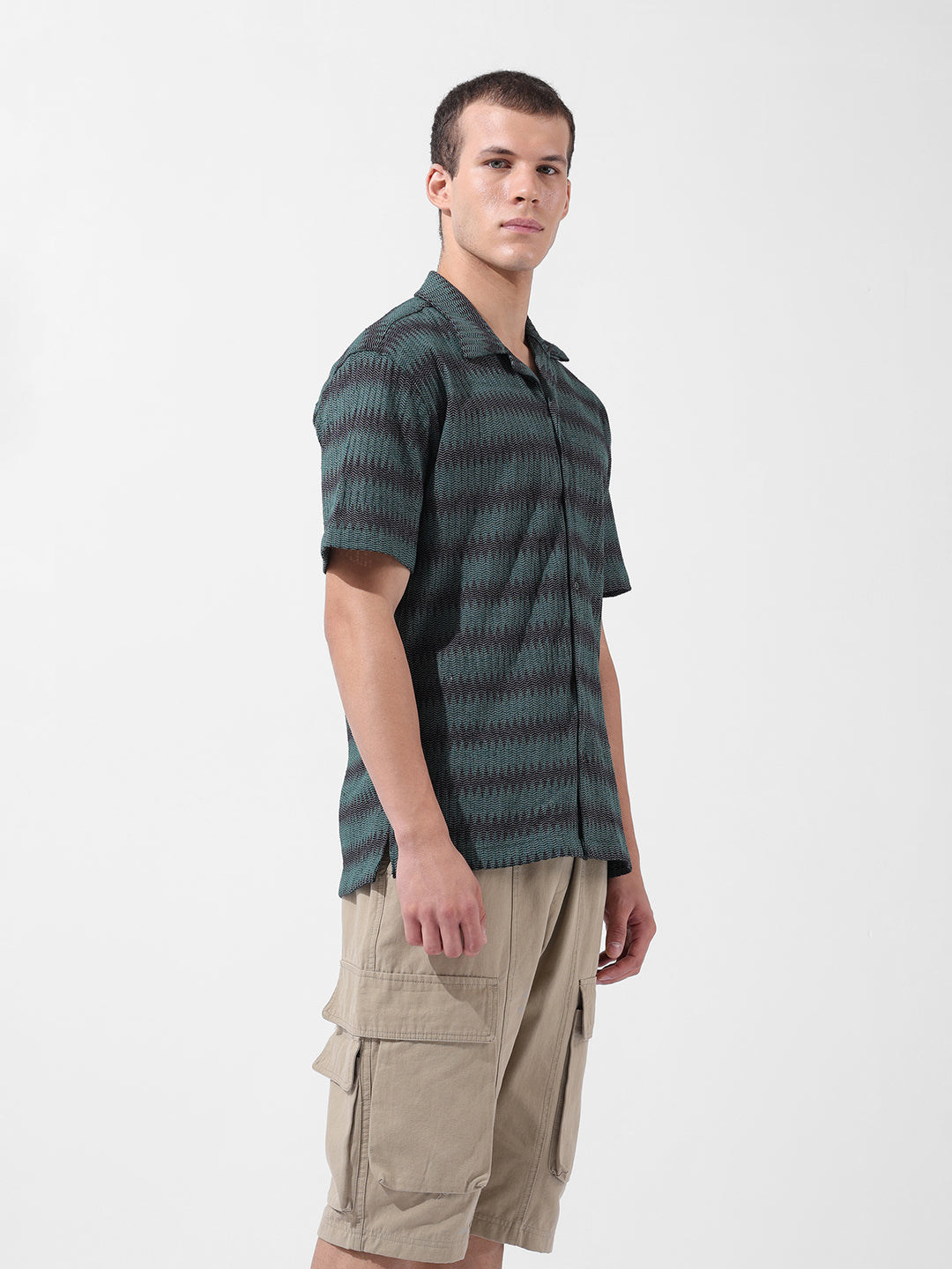 Men's Green Relaxed Fit Textured Resort Wear Shirt