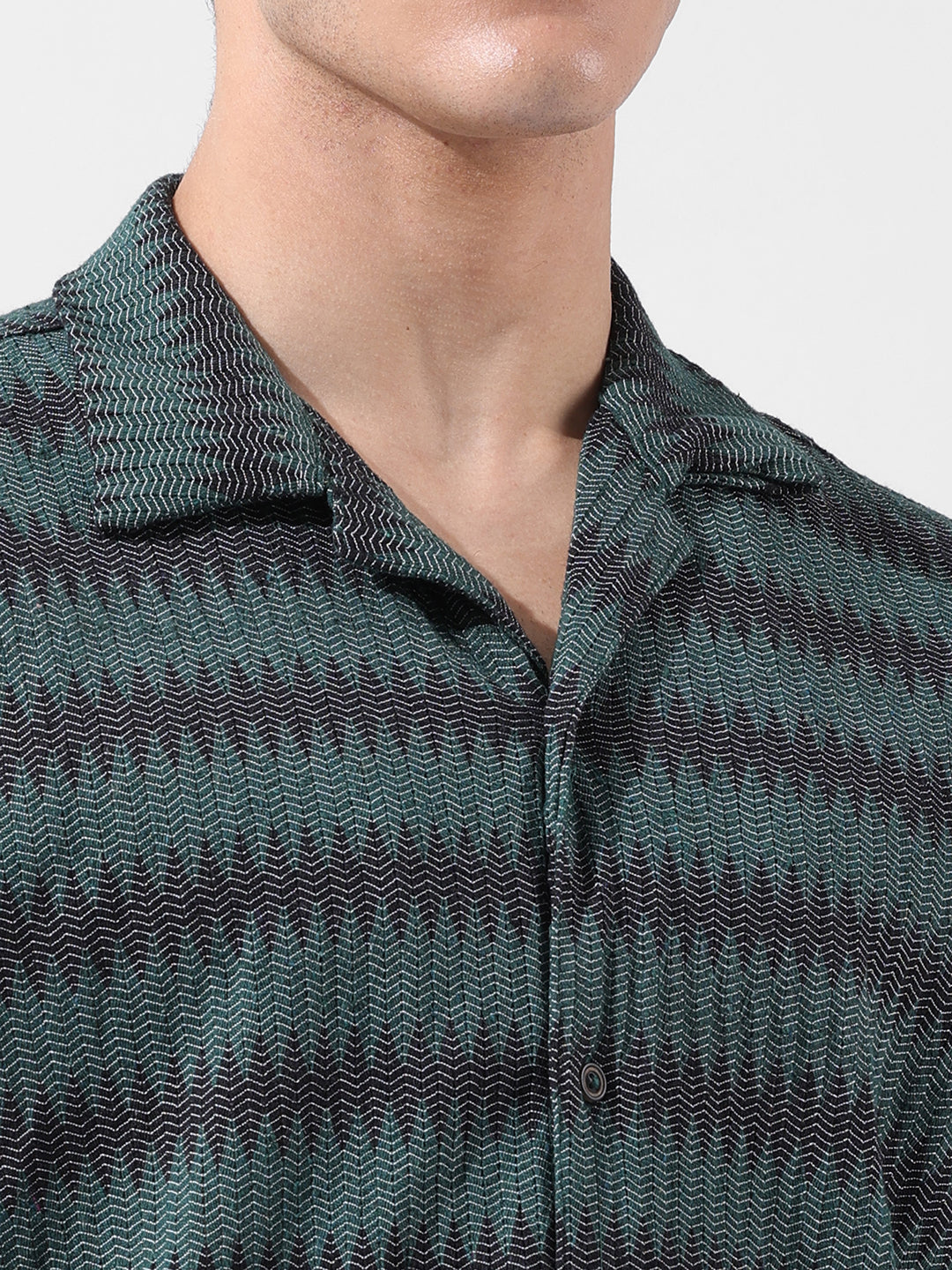 Men's Green Relaxed Fit Textured Resort Wear Shirt