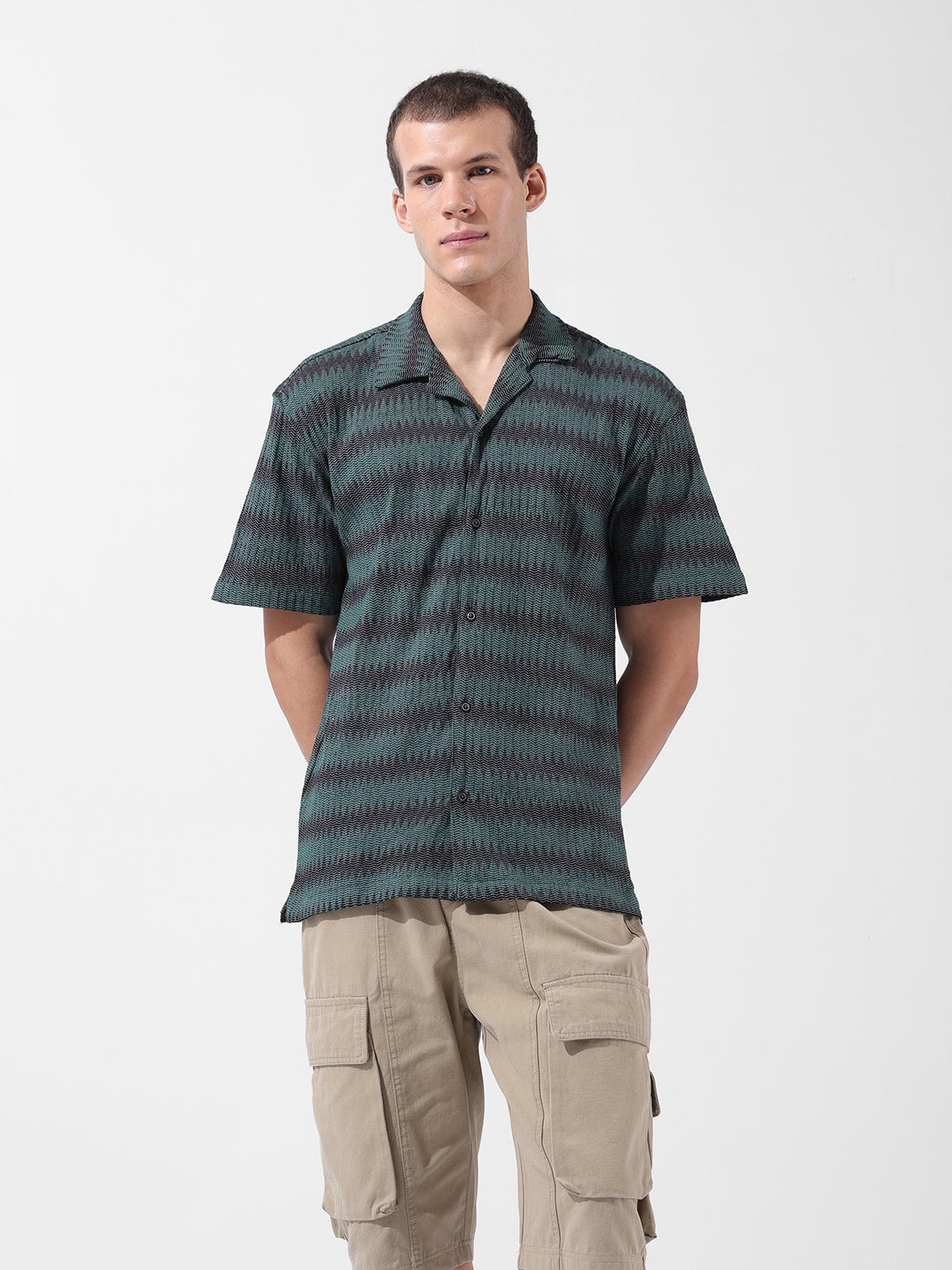 Men's Green Relaxed Fit Textured Resort Wear Shirt