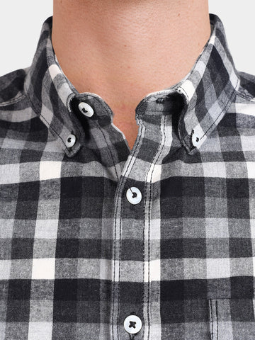 Men's Black Slim Fit Checkered Casual Shirt