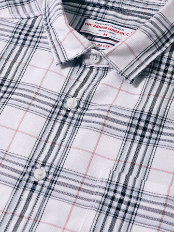 Men's White Slim Fit Checked Casual Shirt