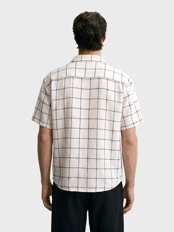 Men's Cream Relaxed Fit Checkered Resort Wear Shirt