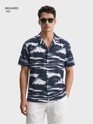 Men's Navy Blue Relaxed Fit Printed Resort Wear Shirt