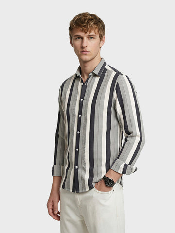 Men's Black Regular Fit Vertical Stripes Casual Shirt