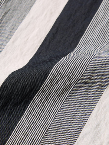 Men's Black Regular Fit Vertical Stripes Casual Shirt