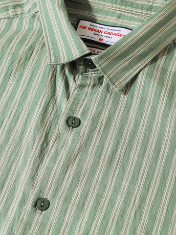 Men's Green Regular Fit Striped Casual Shirt
