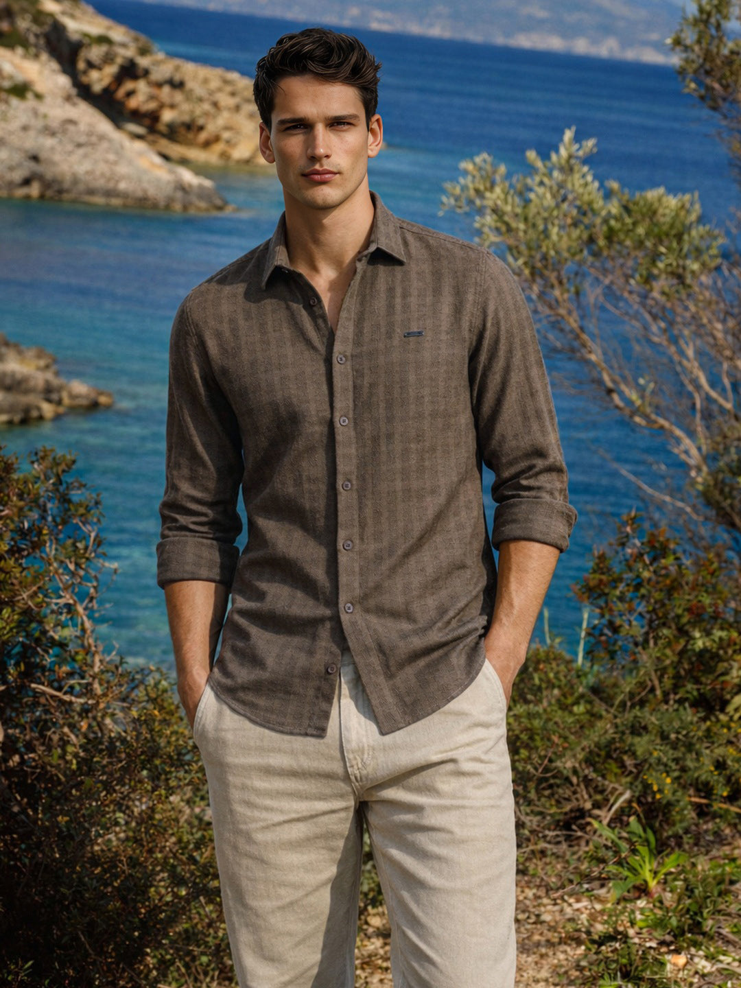 Men's Khaki Slim Fit Solid Casual Shirt