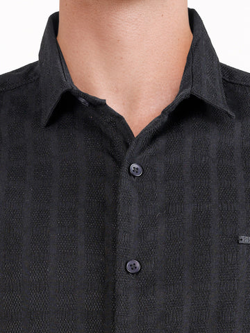 Men's Black Slim Fit Solid Casual Shirt