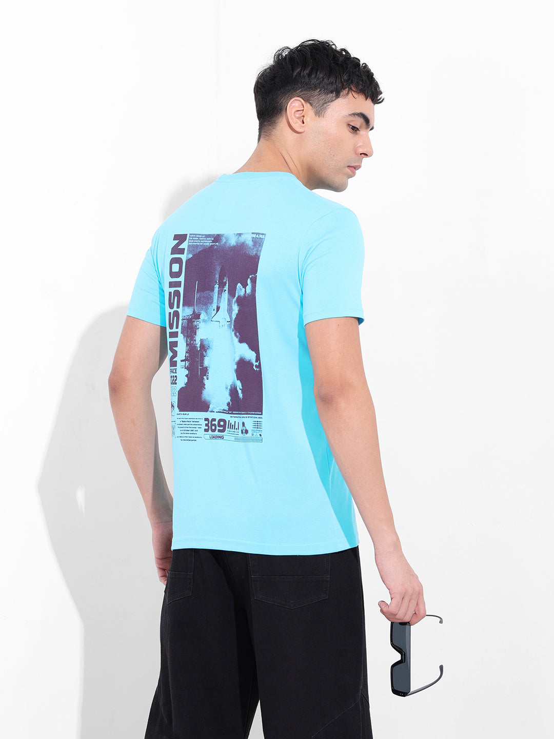 Men's Blue Slim Fit Graphic Back Printed Round Neck T-shirt