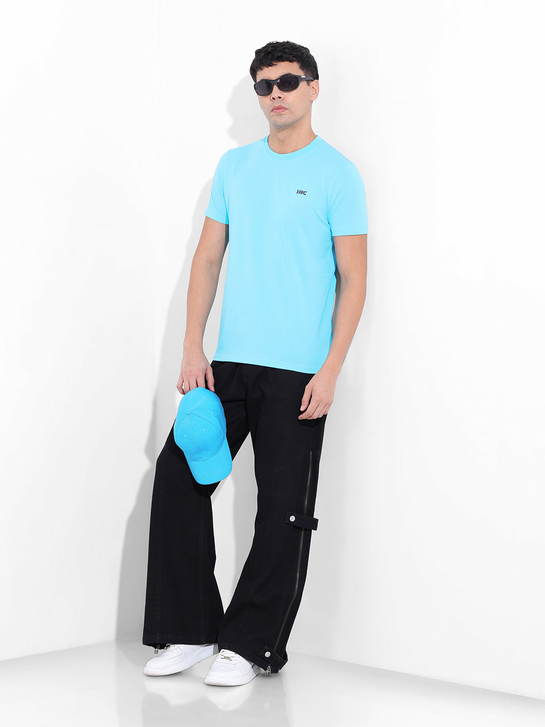 Men's Blue Slim Fit Graphic Back Printed Round Neck T-shirt