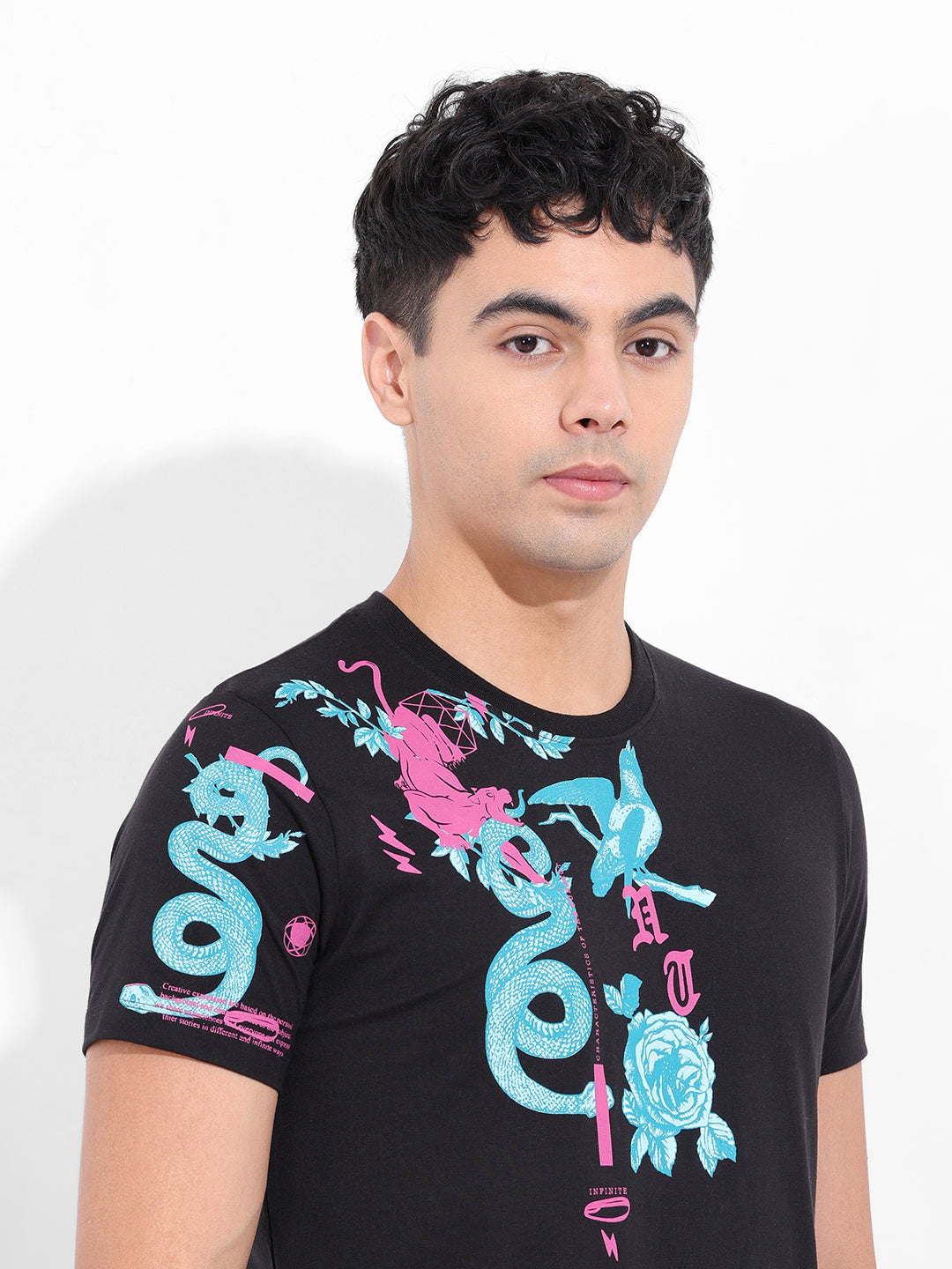 Men's Black Slim Fit Placement Print Round Neck T-shirt