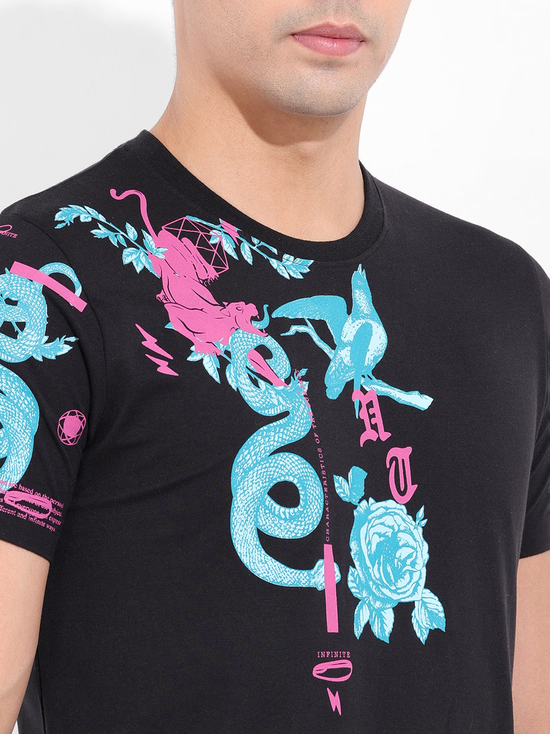 Men's Black Slim Fit Placement Print Round Neck T-shirt
