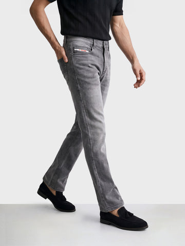 Men's Grey Bootcut Fit Solid Casual Jeans