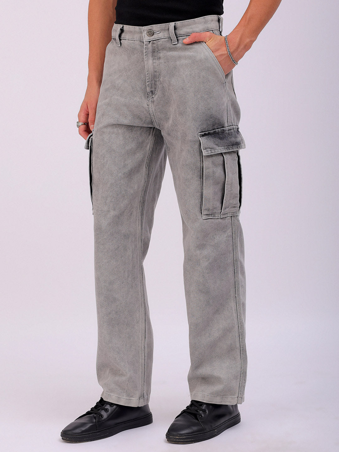 Shop Men's Solid G365 Relaxed Fit Cargo Denim Online.