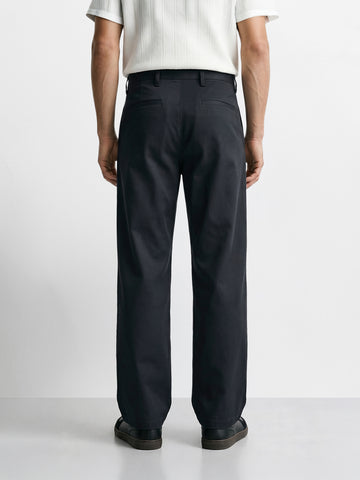 Men's Black Baggy Fit Solid Utility Trousers
