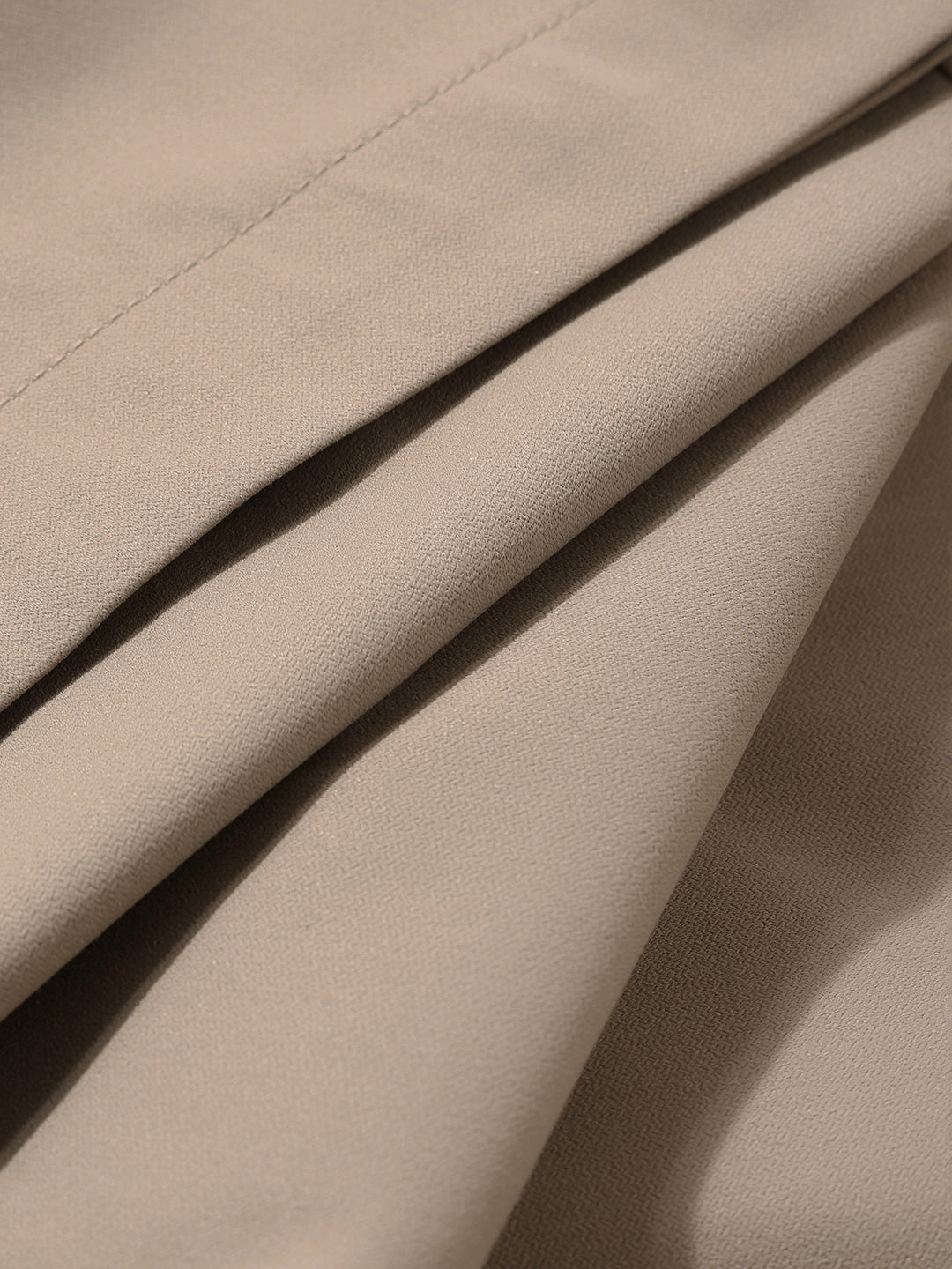 Men's Khaki Relaxed Fit Casual Solid Trousers