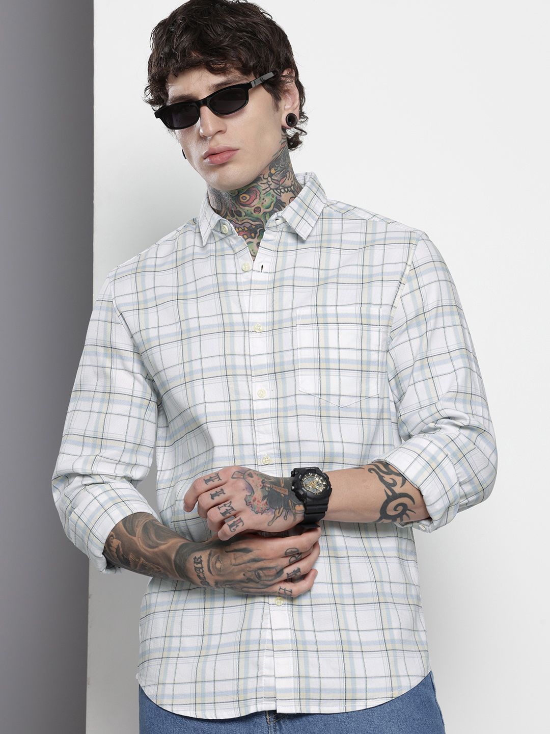 Men's White Slim Fit Checked Casual Shirt