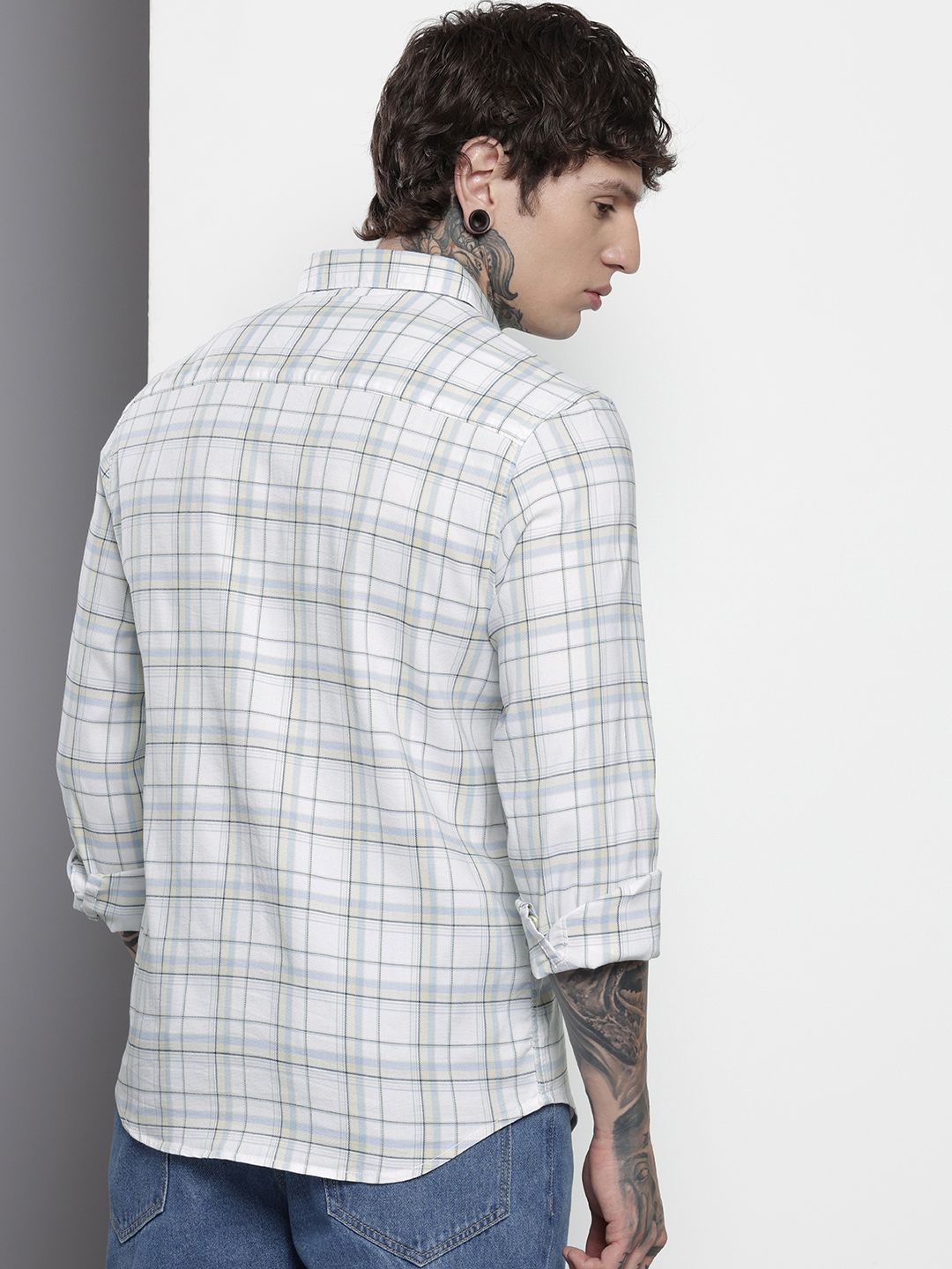 Men's White Slim Fit Checked Casual Shirt