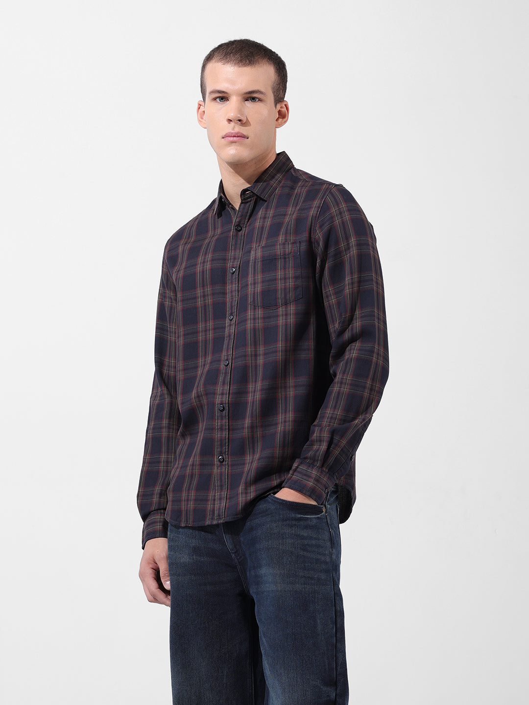 Men's Black Slim Fit Checked Casual Shirt