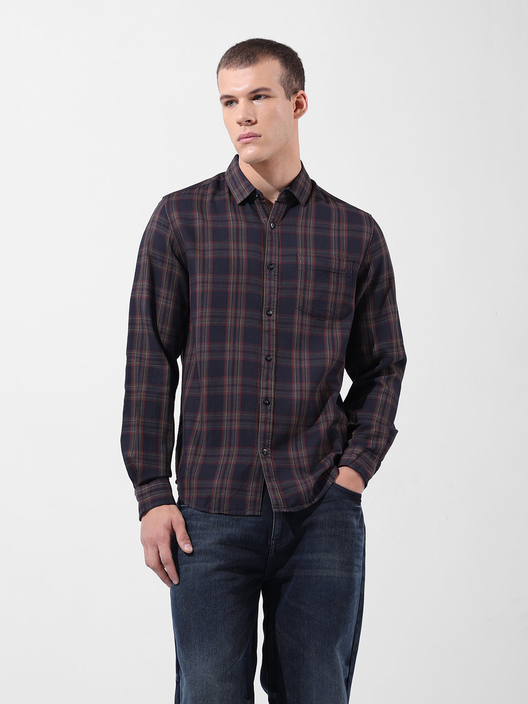 Men's Black Slim Fit Checked Casual Shirt