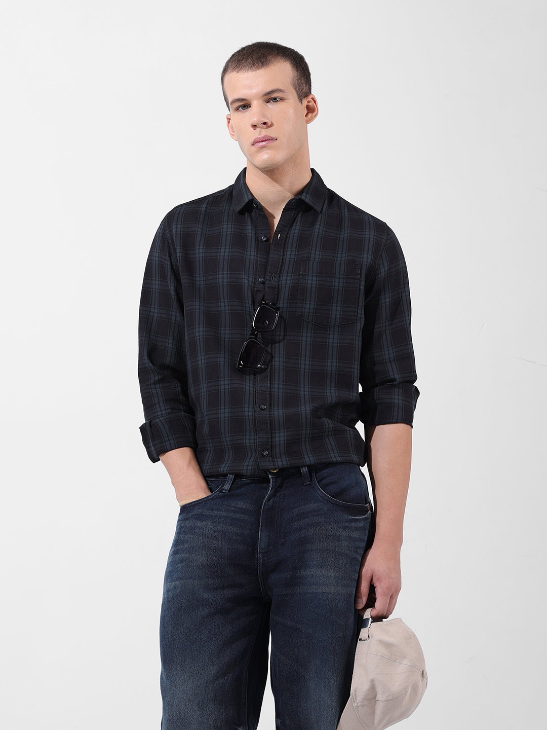 Men's Black Slim Fit Checked Casual Shirt
