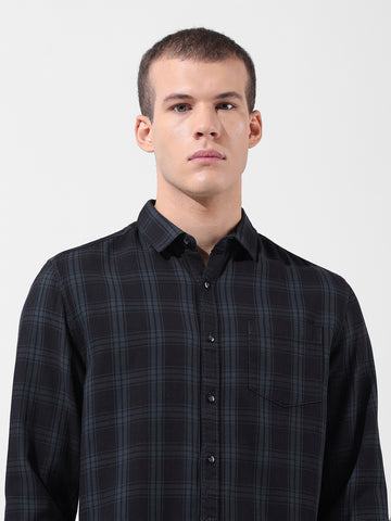 Men's Black Slim Fit Checked Casual Shirt