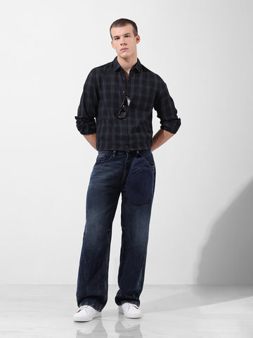 Men's Black Slim Fit Checked Casual Shirt
