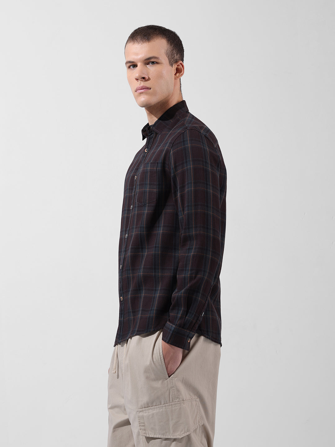 Men's Brown Slim Fit Checked Casual Shirt