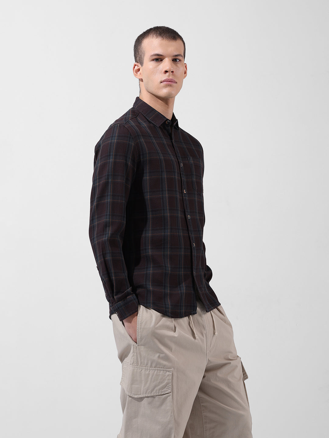Men's Brown Slim Fit Checked Casual Shirt