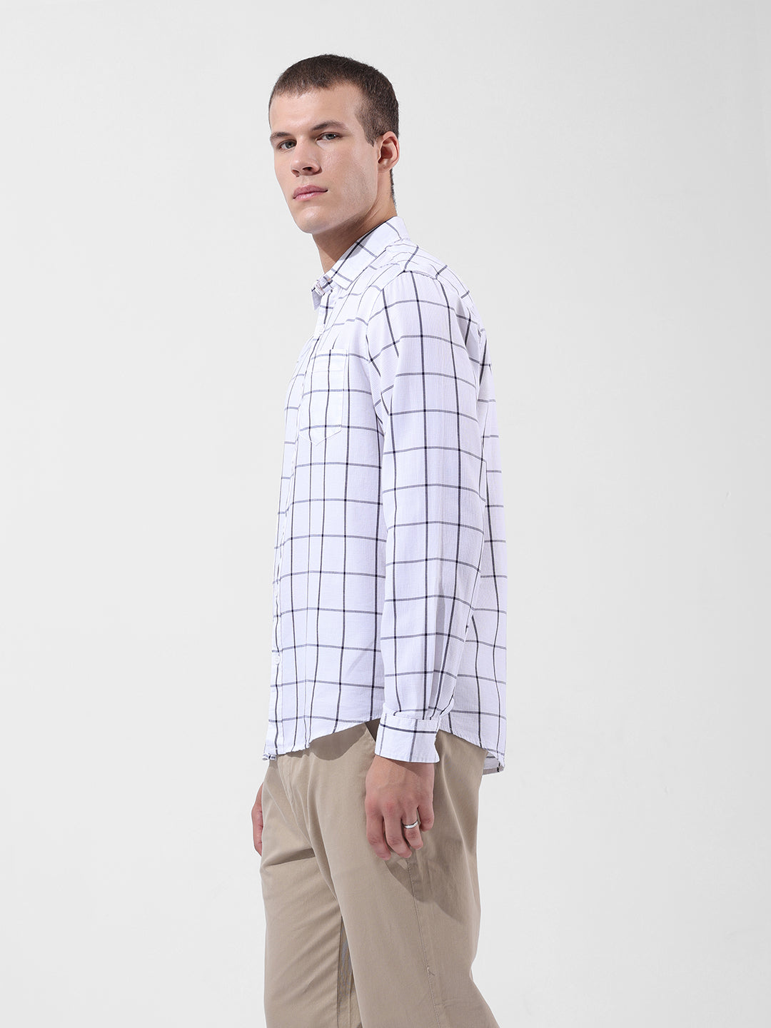 Men's White Slim Fit Checked Casual Shirt