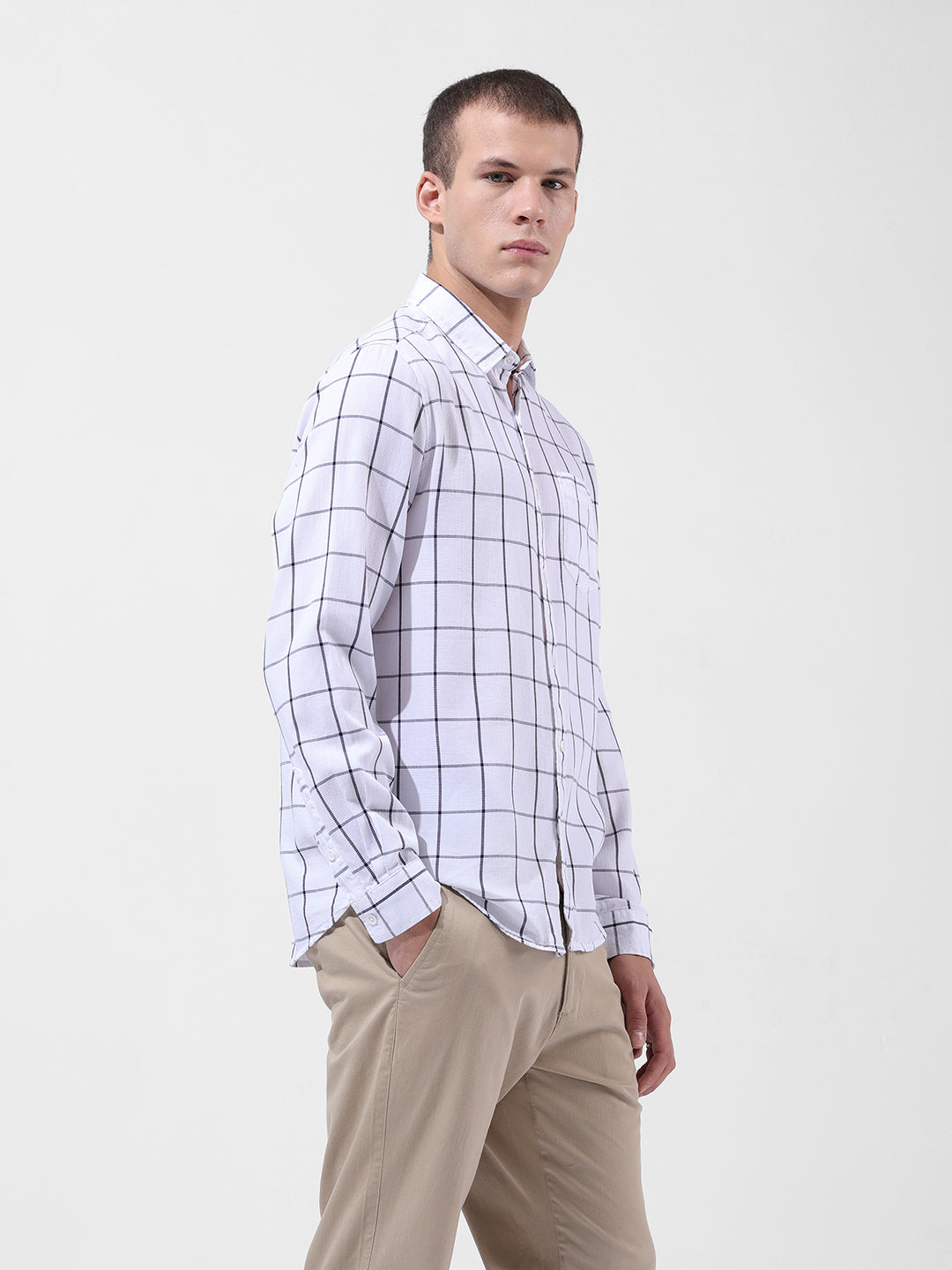 Men's White Slim Fit Checked Casual Shirt
