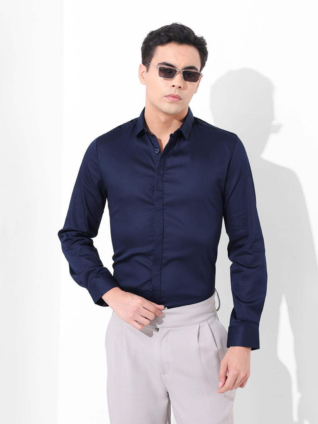 Men's Navy Blue Slim Fit Printed Party Wear Shirt