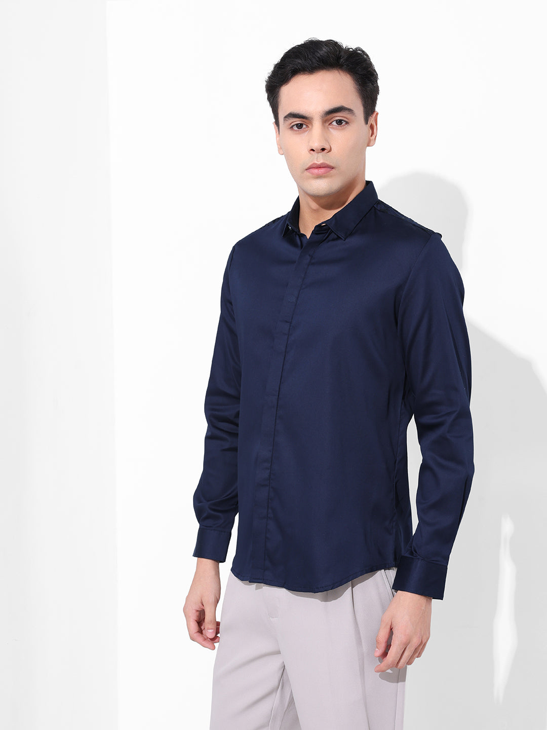 Men's Navy Blue Slim Fit Printed Party Wear Shirt