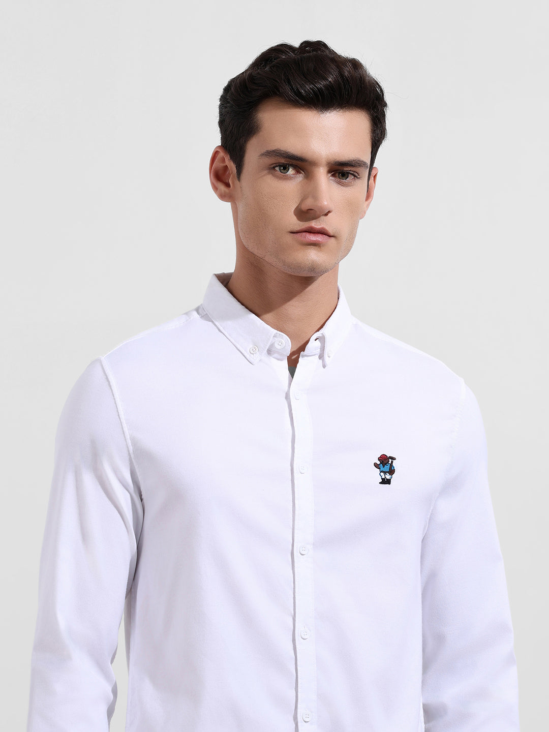 Men's White Slim Fit Casual Solid Shirt