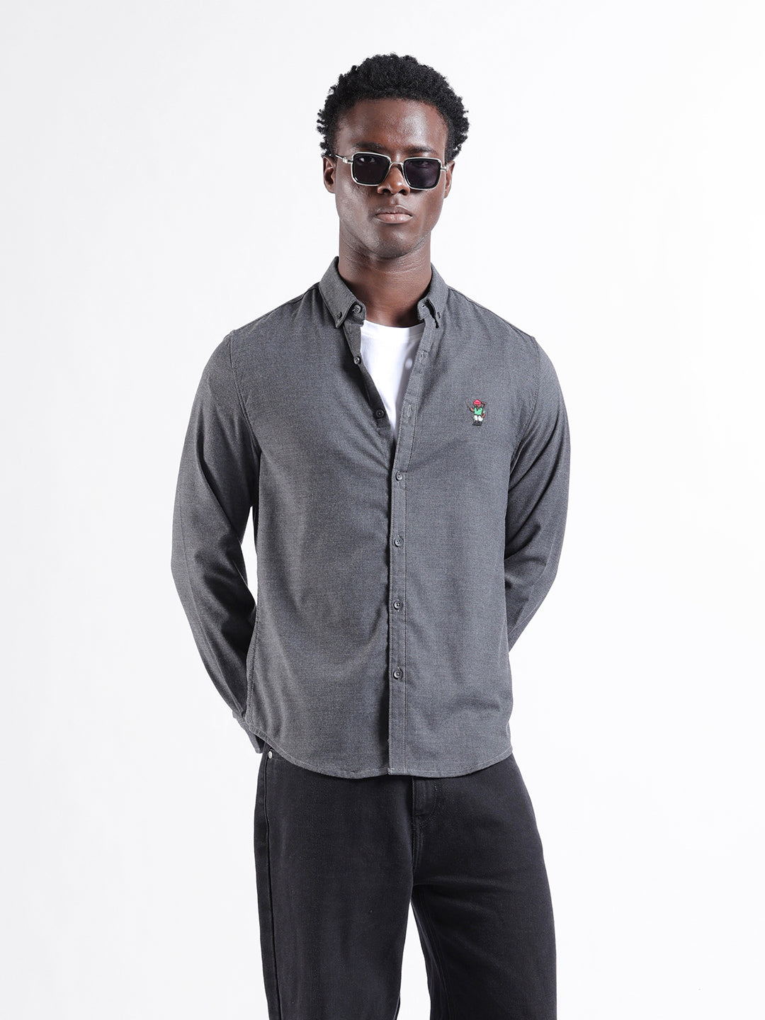 Men's Grey Slim Fit Solid Casual Shirt