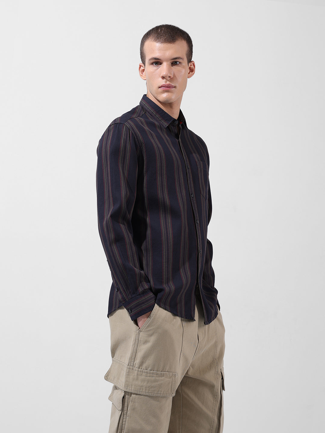 Men's Black Slim Fit Striped Casual Shirt