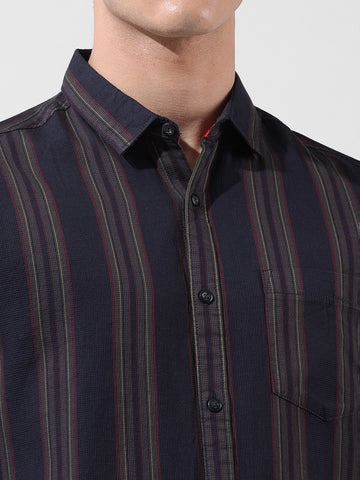 Men's Black Slim Fit Striped Casual Shirt