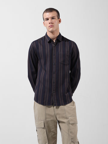 Men's Black Slim Fit Striped Casual Shirt