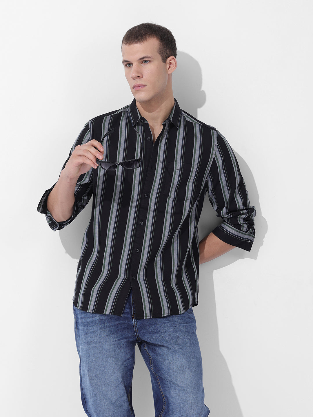 Men's Black Slim Fit Striped Casual Shirt