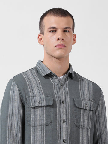 Men's Green Slim Fit Striped Casual Shirt