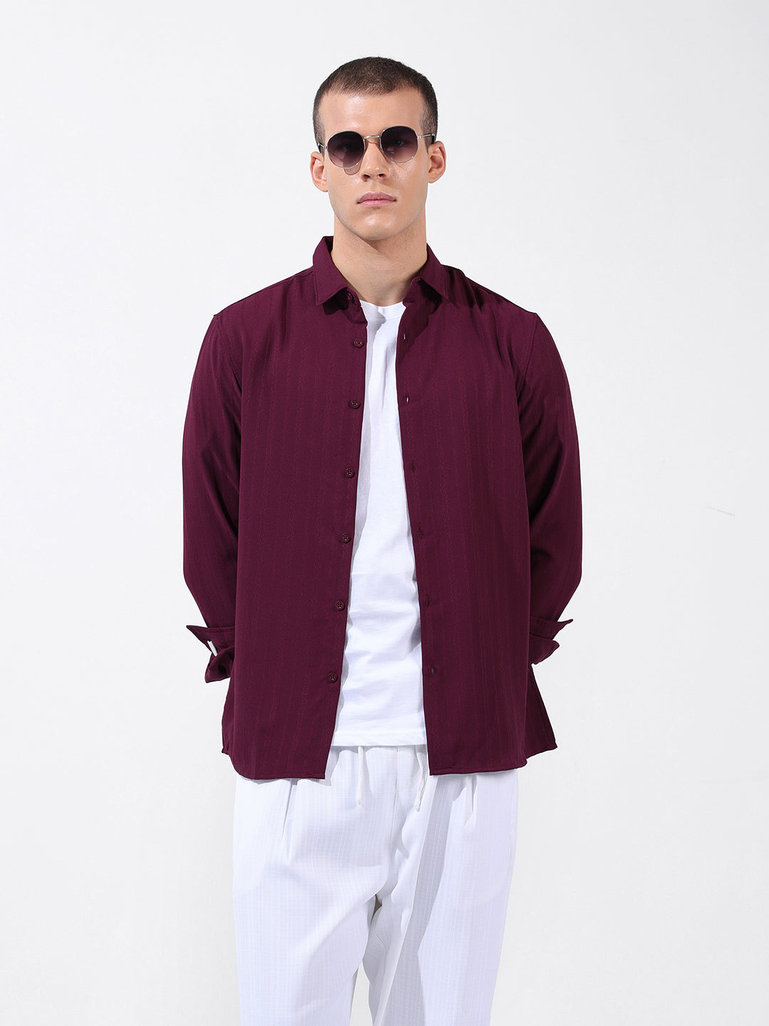Men's Maroon Regular Fit Textured Resort Wear Shirt