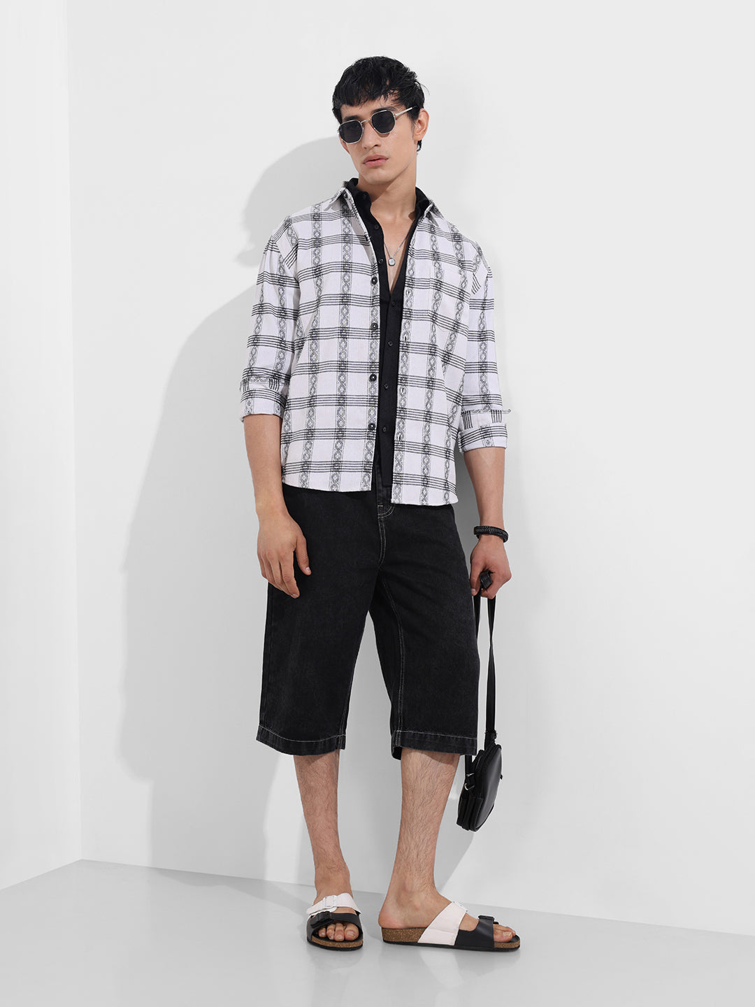 Men's White Relaxed Fit Checked Casual Shirt
