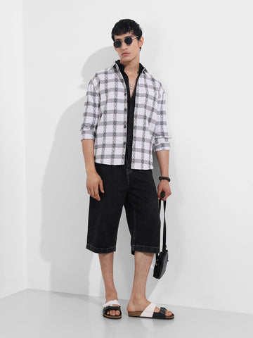 Men's White Relaxed Fit Checked Casual Shirt