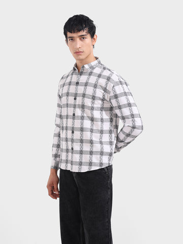 Men's White Relaxed Fit Checked Casual Shirt